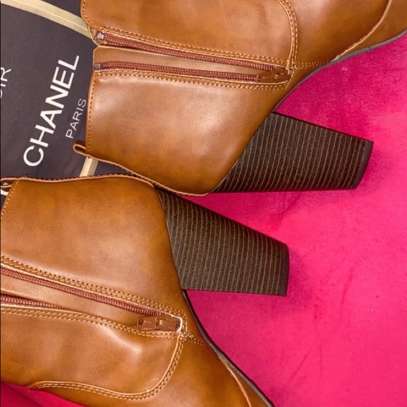 Material Girl bootys. - Picture 2 of 4